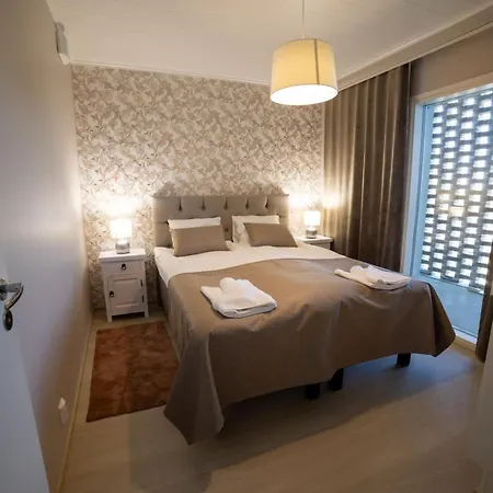 Rantakallan Jaekaelaehovi 4* Kalajoki