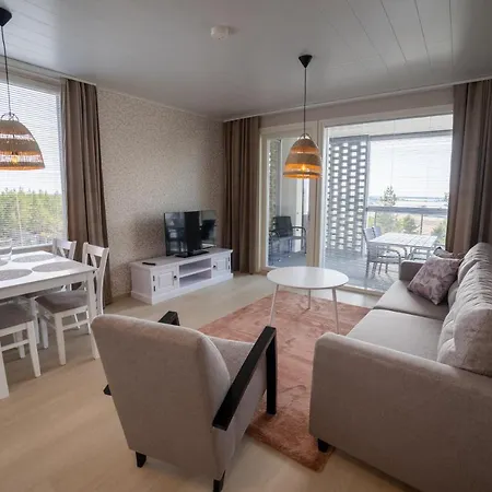 Rantakallan Jaekaelaehovi 4*