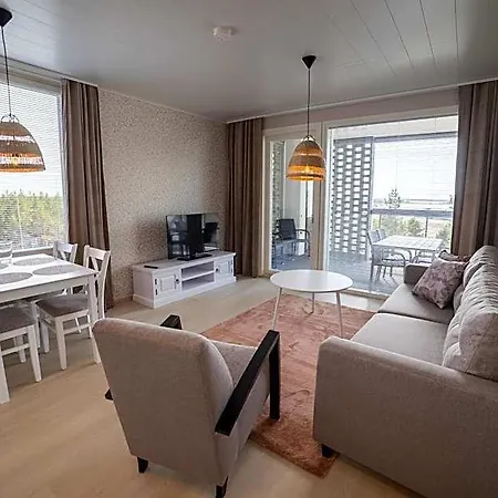 Lejlighedshotel Rantakallan Jaekaelaehovi 4*